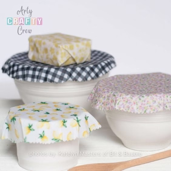 DIY Beeswax Bowl Covers - 15 Easy Step-by-Step Homemade Beeswax Wrap Recipes - Tutorials by Arty Crafty Crew