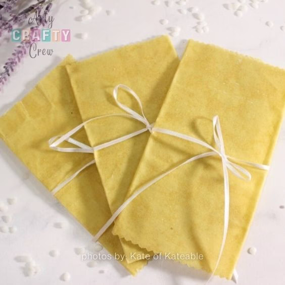 DIY Beeswax Wraps - 15 Easy Step-by-Step Homemade Beeswax Wrap Recipes